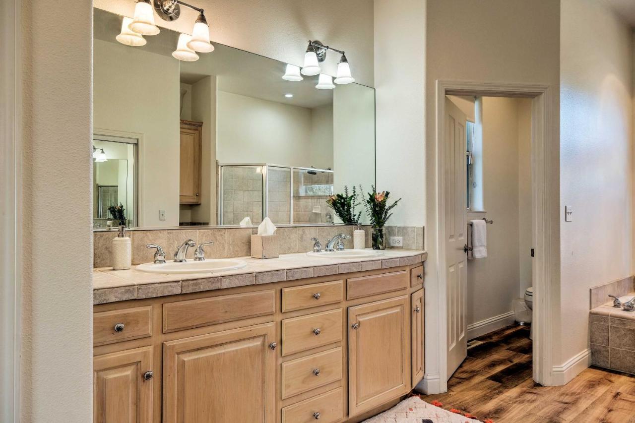 Villa Peaceful Columbia Retreat With Hot Tub And Mtn Views! Exterior foto